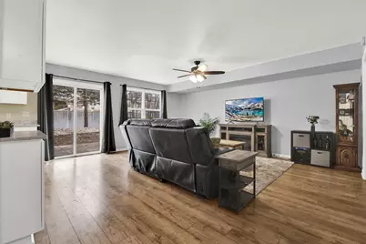 807  82nd St #14, Kenosha, WI 53143 - Photo 7