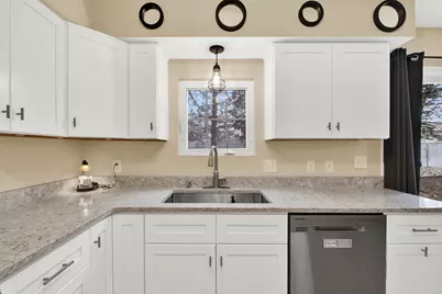 807  82nd St #14, Kenosha, WI 53143 - Photo 5