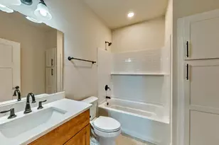 724 E Reinel St, Jefferson, WI 53549 - Photo 57