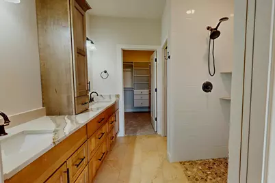 724 E Reinel St, Jefferson, WI 53549 - Photo 33