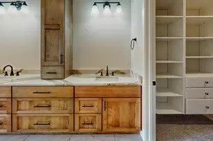 724 E Reinel St, Jefferson, WI 53549 - Photo 17