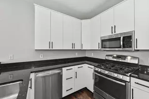 1888 N Water St, Milwaukee, WI 53202 - Photo 5