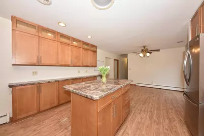 5600  Lakeview Dr, Greendale, WI 53129 - Photo 15