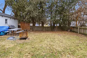 711 Whitewater Ave, Fort Atkinson, WI 53538 - Photo 23