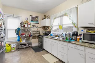 711 Whitewater Ave, Fort Atkinson, WI 53538 - Photo 9