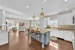 13300 N Silver Fox Dr, Mequon, WI 53097 - Photo 5