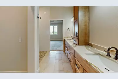 726 E Reinel St, Jefferson, WI 53549 - Photo 31