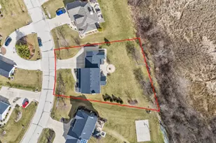 10446 S George Dr, Oak Creek, WI 53154 - Photo 61