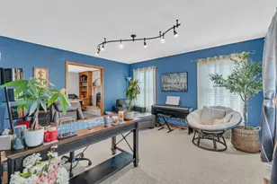 10446 S George Dr, Oak Creek, WI 53154 - Photo 25