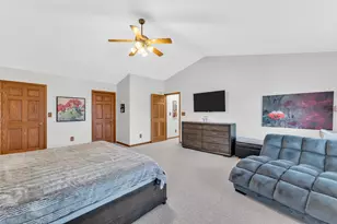 10446 S George Dr, Oak Creek, WI 53154 - Photo 29