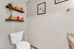 10446 S George Dr, Oak Creek, WI 53154 - Photo 27