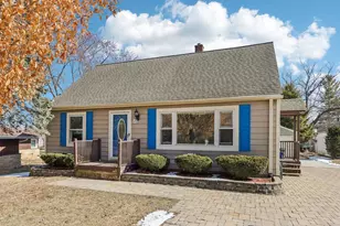 W187S6736 Agate Dr, Muskego, WI 53150 - Photo 1