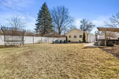 802  Manor Dr, Silver Lake, WI 53170 - Photo 57