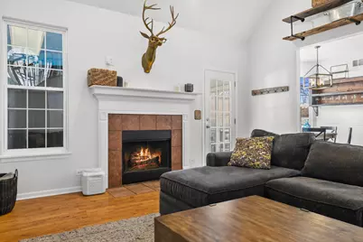 802  Manor Dr, Silver Lake, WI 53170 - Photo 15