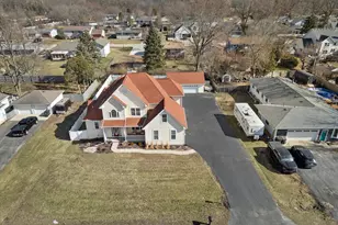 802 Manor Dr, Salem Lakes, WI 53170 - Photo 65