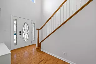 802 Manor Dr, Salem Lakes, WI 53170 - Photo 7