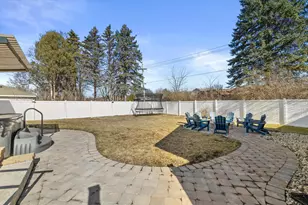 802 Manor Dr, Salem Lakes, WI 53170 - Photo 59