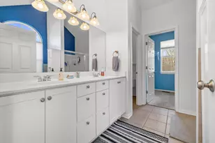 802 Manor Dr, Salem Lakes, WI 53170 - Photo 33