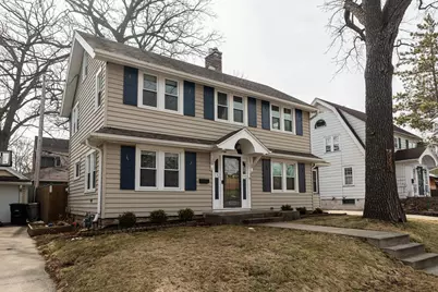 6723 W Wells St, Wauwatosa, WI 53213 - Photo 1