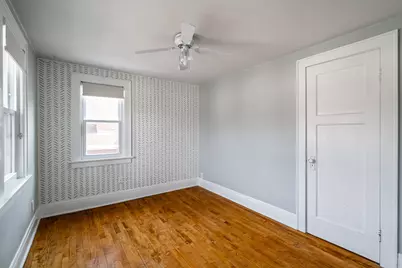 6723 W Wells St, Wauwatosa, WI 53213 - Photo 23