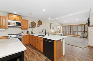 N946 Lauterbach Rd, Shelby, WI 54601 - Photo 15