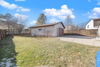 8331 N 93rd St, Milwaukee, WI 53224 - Photo 23