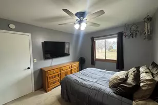 1507 Minor Ln, Waukesha, WI 53189 - Photo 7