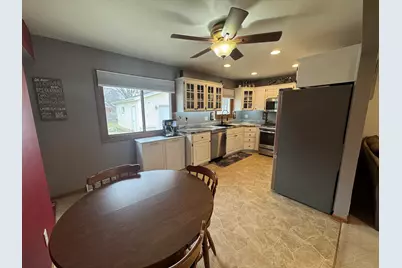 1507  Minor Ln, Waukesha, WI 53189 - Photo 5