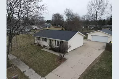 1507  Minor Ln, Waukesha, WI 53189 - Photo 23