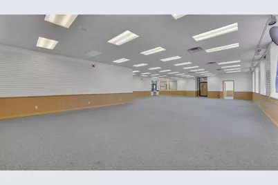 50  Maritime Dr #711 York St, Manitowoc, WI 54220 - Photo 15