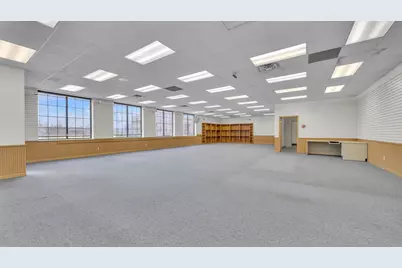 50  Maritime Dr #711 York St, Manitowoc, WI 54220 - Photo 5