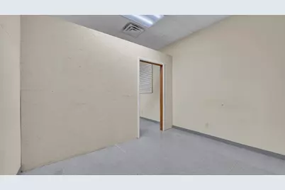 50  Maritime Dr #711 York St, Manitowoc, WI 54220 - Photo 19