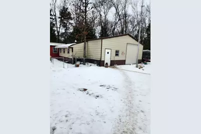 520 N 4th Ave, Lohrville, WI 54970 - Photo 9