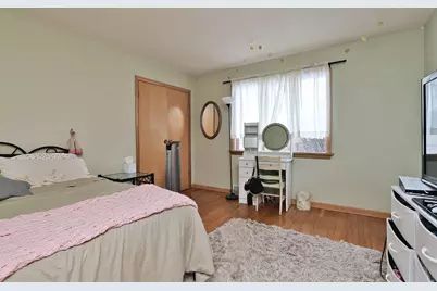 7810  5th Ave, Kenosha, WI 53143 - Photo 13