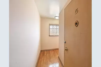 7007 W Becher St, West Allis, WI 53219 - Photo 5