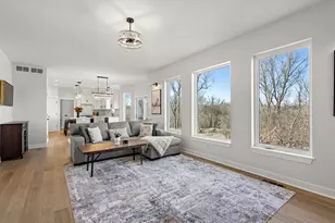 11386 Tess Creek St, Franklin, WI 53132 - Photo 7