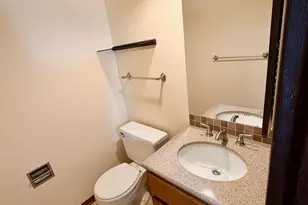 10810 W Donna Dr, Milwaukee, WI 53224 - Photo 13