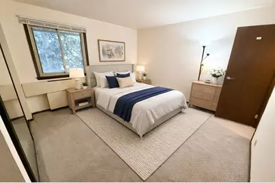 10810 W Donna Dr, Milwaukee, WI 53224 - Photo 9