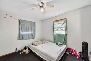 6908 N 42nd St, Milwaukee, WI 53209 - Photo 11