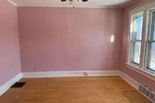 3033 N Holton St, Milwaukee, WI 53212 - Photo 5