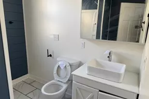 3033 N Holton St, Milwaukee, WI 53212 - Photo 19