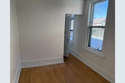 3033 N Holton St, Milwaukee, WI 53212 - Photo 11