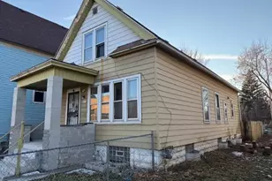 3033 N Holton St, Milwaukee, WI 53212 - Photo 3