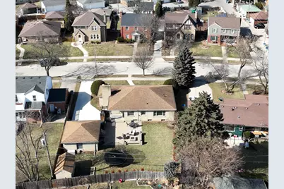 306 N Pinecrest St, Milwaukee, WI 53208 - Photo 23