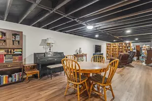 655 E Petunia Ln, Beloit, WI 53511 - Photo 27