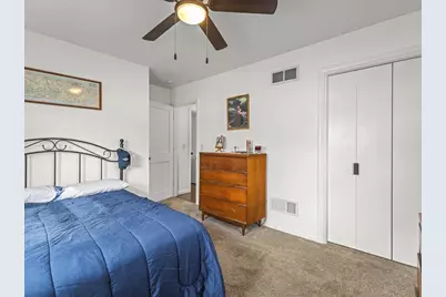 655 E Petunia Ln, Beloit, WI 53511 - Photo 25