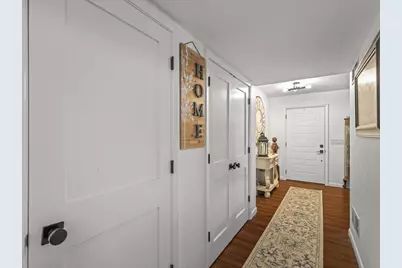 655 E Petunia Ln, Beloit, WI 53511 - Photo 13