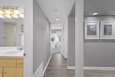 12  Abbey Villa Cir #B, Fontana, WI 53125 - Photo 23