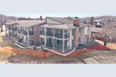 12  Abbey Villa Cir #B, Fontana, WI 53125 - Photo 35