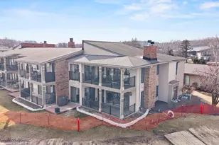 12 Abbey Villa Cir, Fontana, WI 53125 - Photo 35